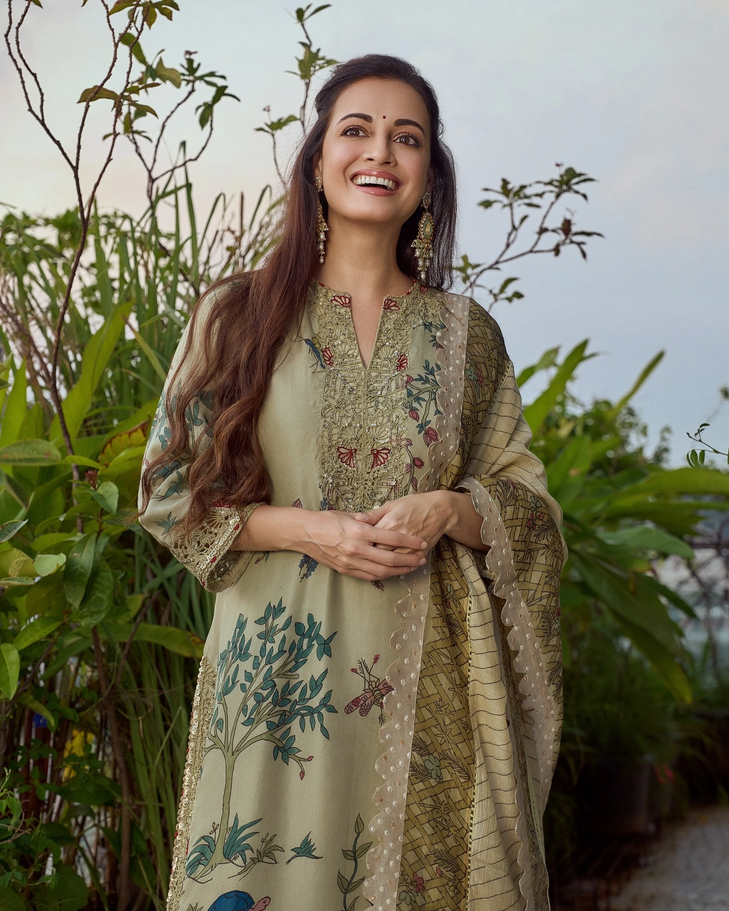 Read more about the article Beautiful Dia Mirza Photos on HOT51 Stunning Gallery