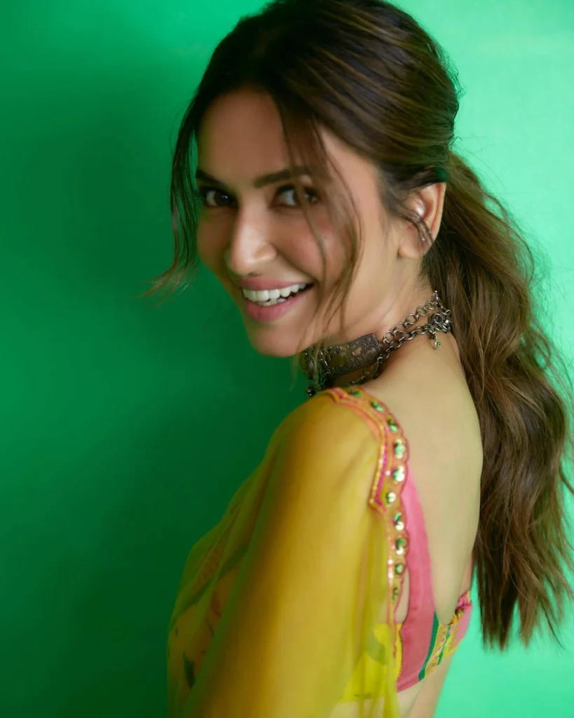 Beautiful Kriti Kharbanda Photos on HOT51 Stunning Looks