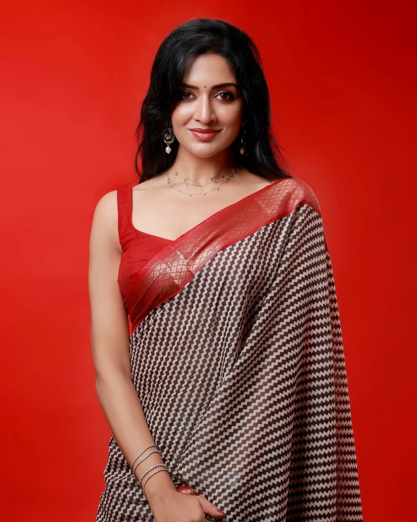 Beautiful Vimala Raman Photos on HOT51 Stunning Visuals