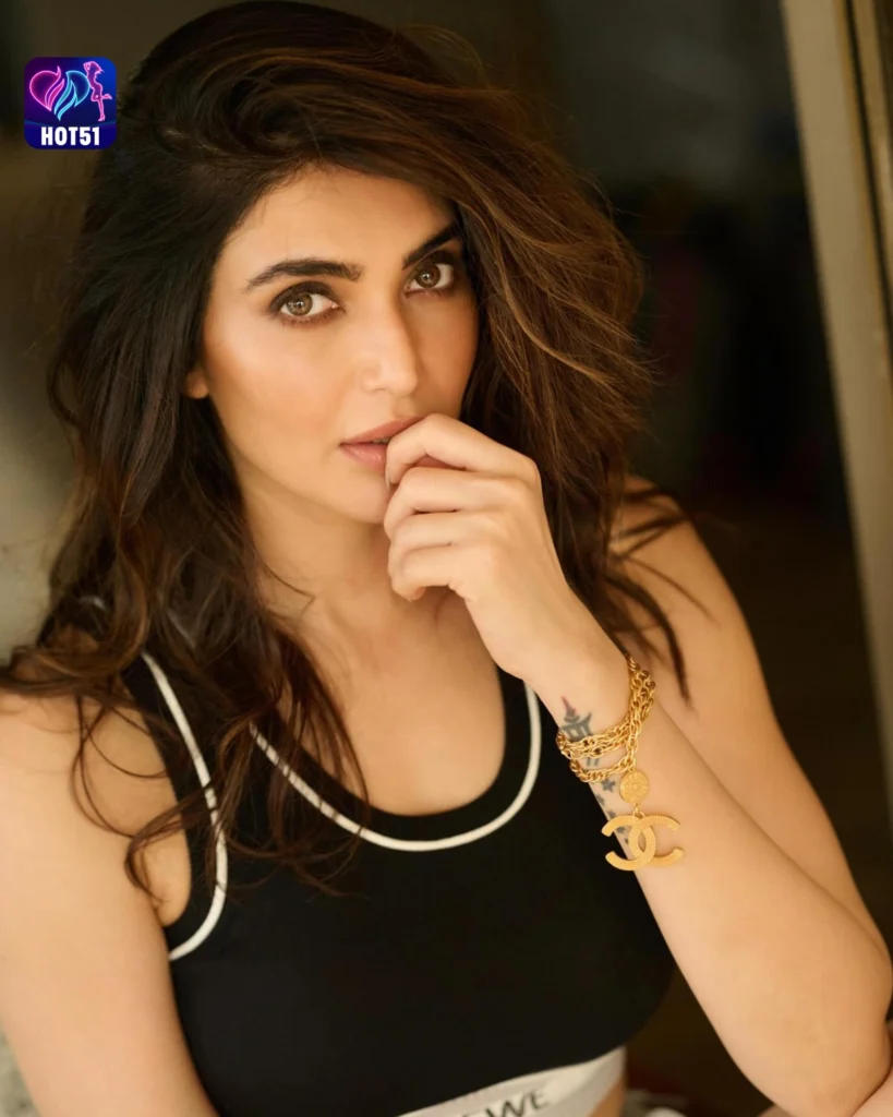  Discover Beautiful Philippines Actress with Karishma Tanna on Hot51