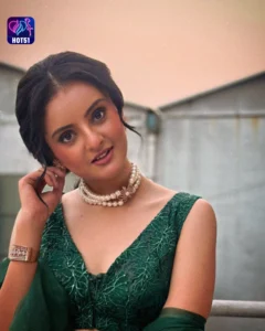Read more about the article Beautiful Stunning Gorgeous Mrinal Navell Photos on HOT51 Live