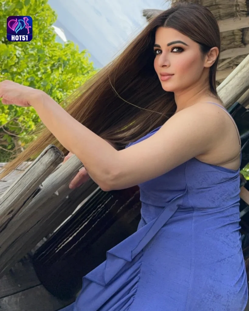 Kainaat Arora Hot51's Stunning Star of the Philippines 