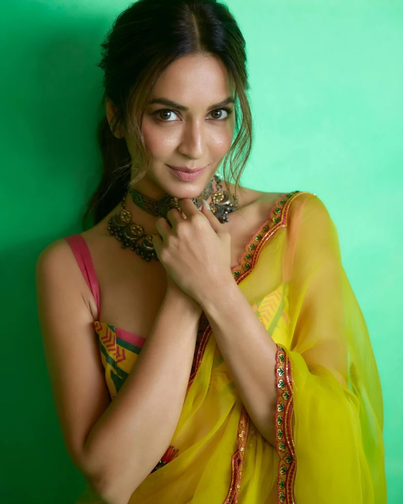 Kriti Kharbanda Photos Hot51 Live Bling Stunning Beauty
