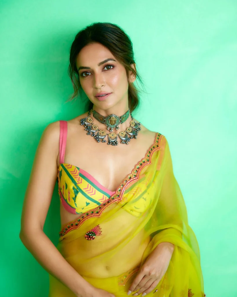 Kriti Kharbanda Photos Hot51 Live Bling Stunning Beauty