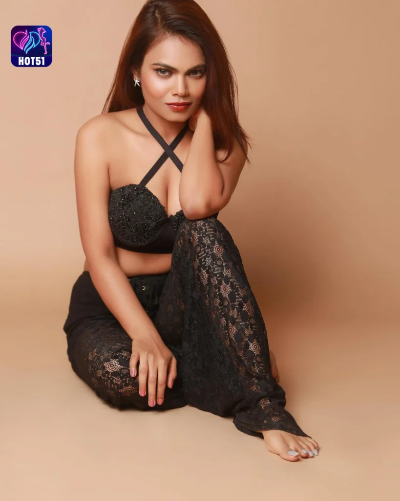  Mihika Kushwaha's Stunning Photos Featured on HOT51