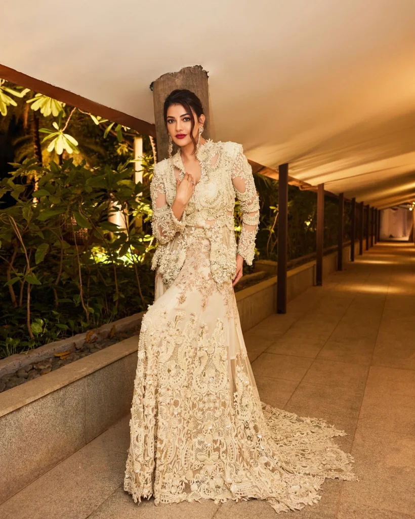 Stunning Kajal Aggarwal Photos on HOT51