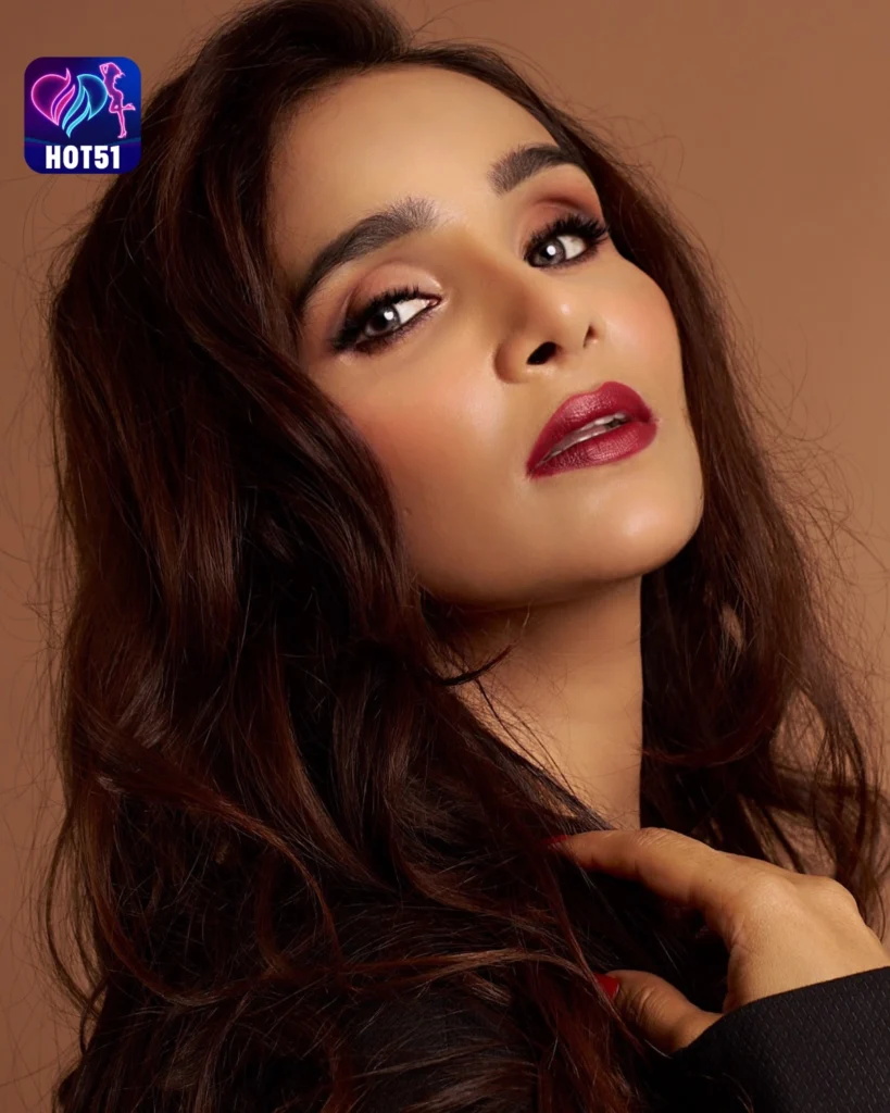 Stunning Sheetal Kale Photos on HOT51 See Now!