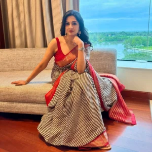 Read more about the article Vimala Raman Photos on HOT51 Beautiful Stunning and Hot
