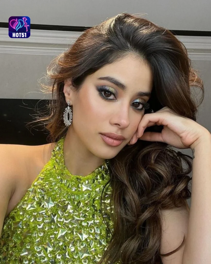  Janhvi Kapoor’s Stunning Photos on HOT51 A Visual Treat 