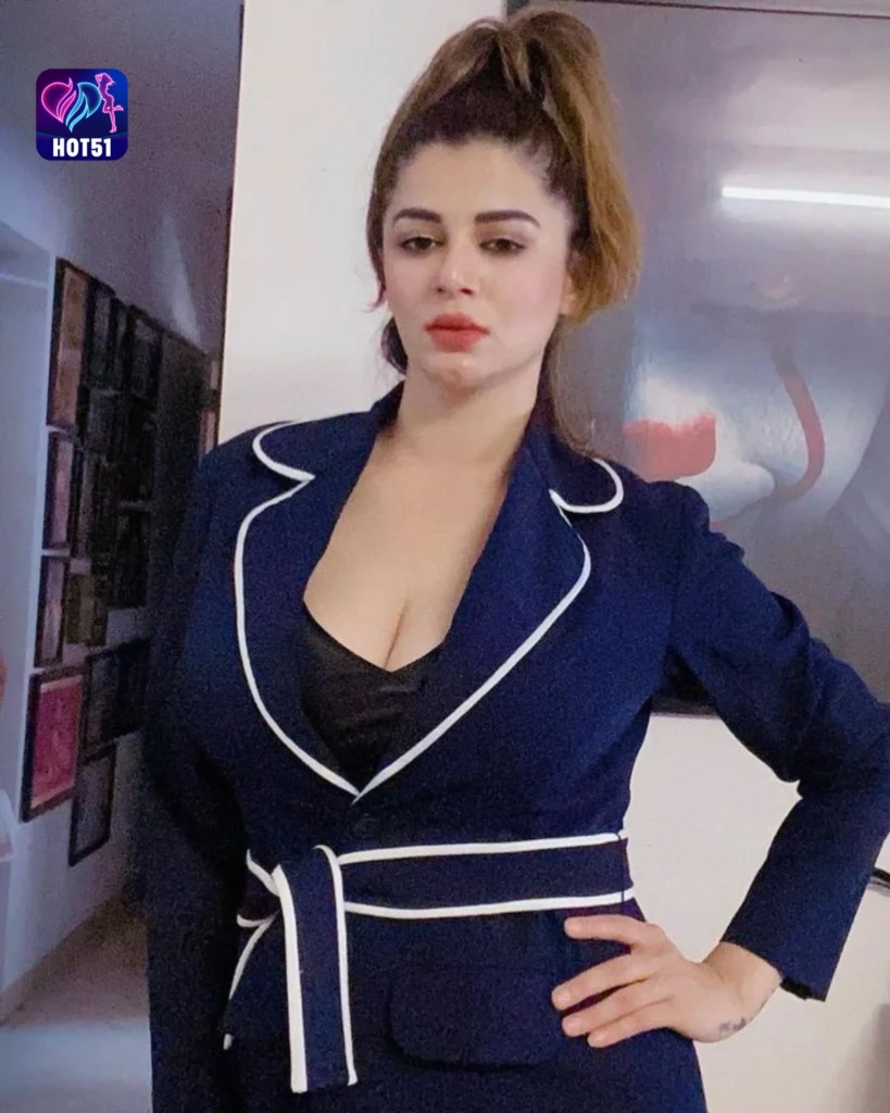  Kainaat Arora Stunning Photos on Hot51 App Exclusive 