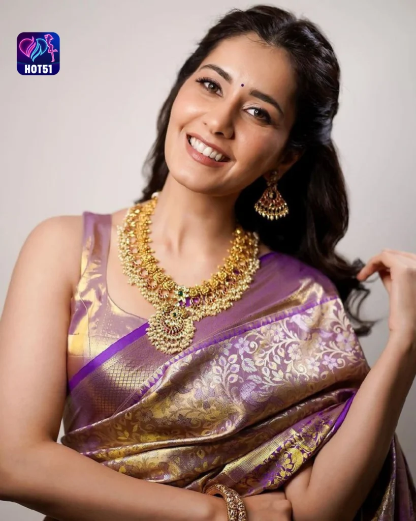  Raashi Khanna's Stunning Photos on HOT51 Revealed