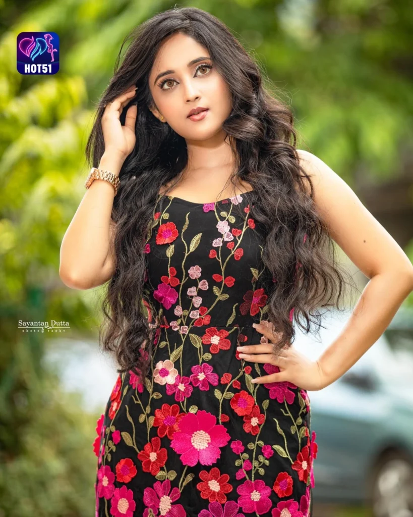  Soumitrisha Kundu, ang Kilalang Aktres ng Tollywood 