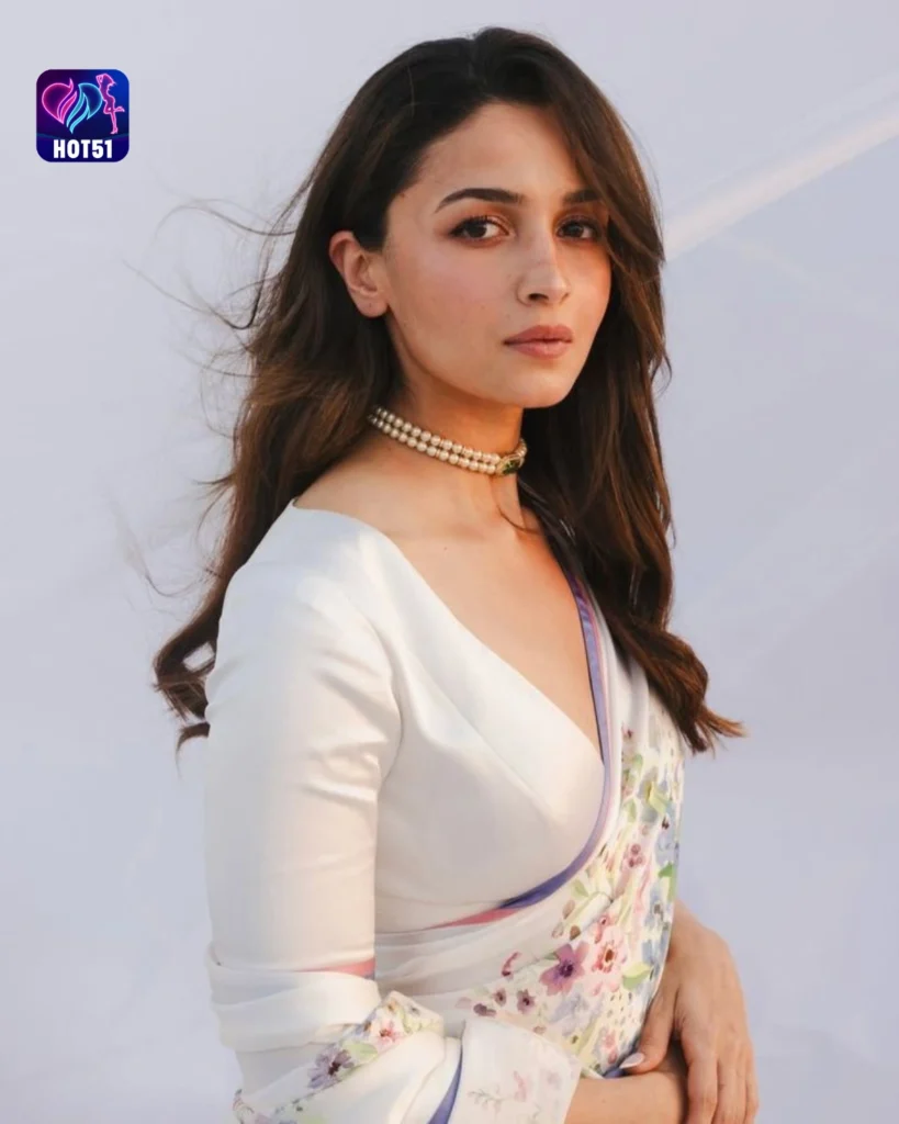 Stunning Alia Bhatt Photos on HOT51 – Explore Now