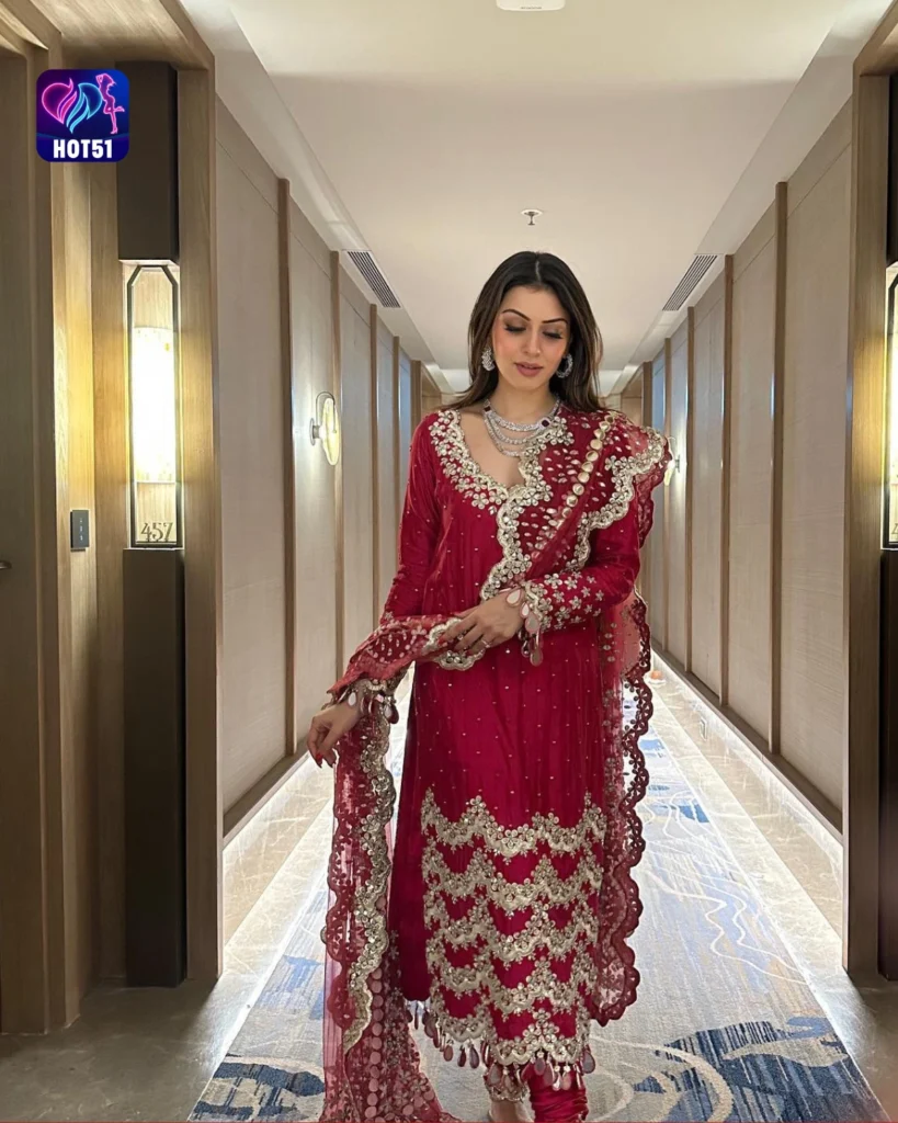  Stunning Hansika Motwani Photos on HOT51 App