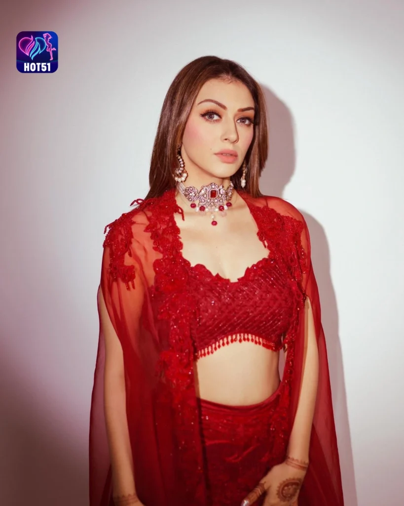  Stunning Hansika Motwani Photos on HOT51 App