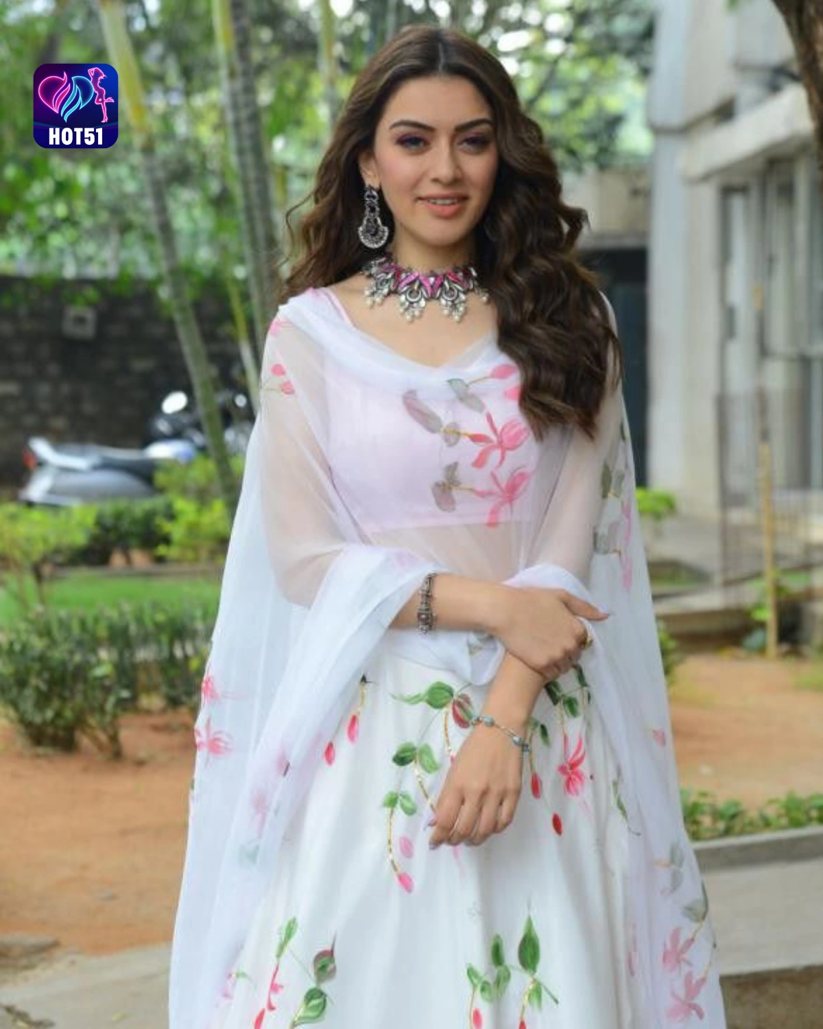 You are currently viewing Beautiful Stunning Hansika Motwani Photos on HOT51 Live