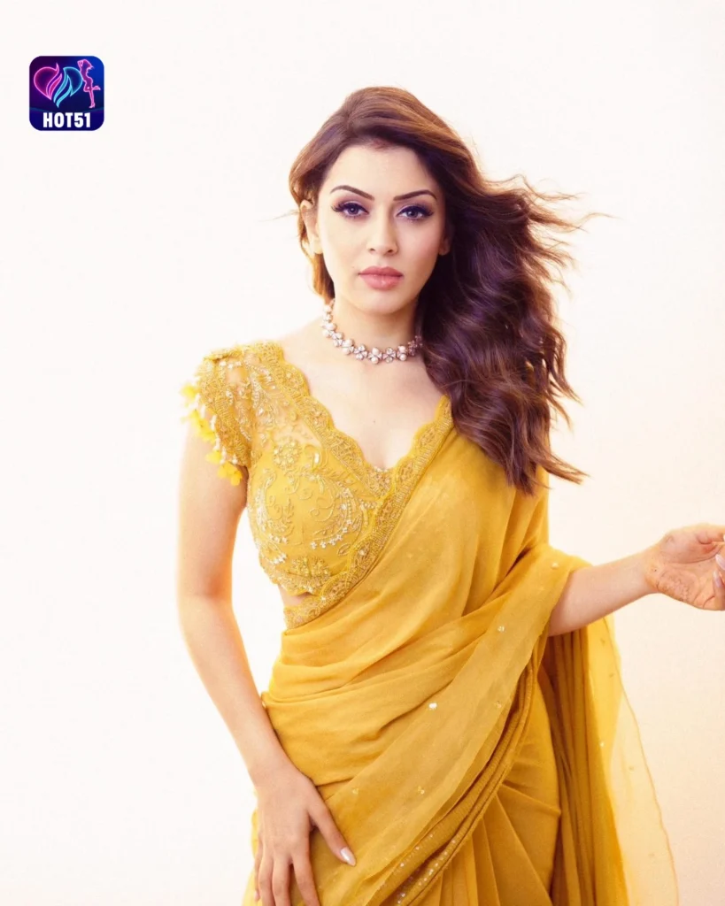 Stunning Hansika Motwani Photos on HOT51 Live