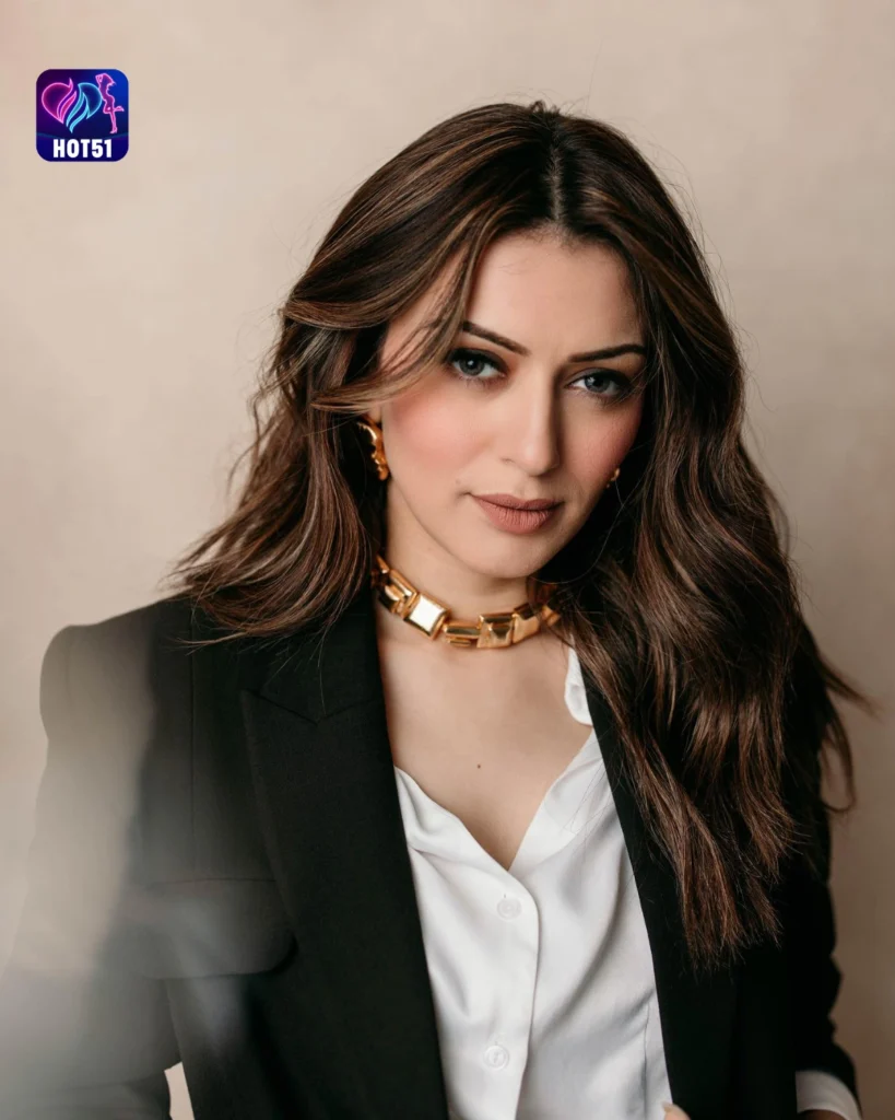Stunning Hansika Motwani Photos on HOT51 Platform 