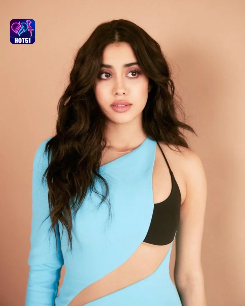 Stunning Janhvi Kapoor Photos on HOT51 – Explore Now