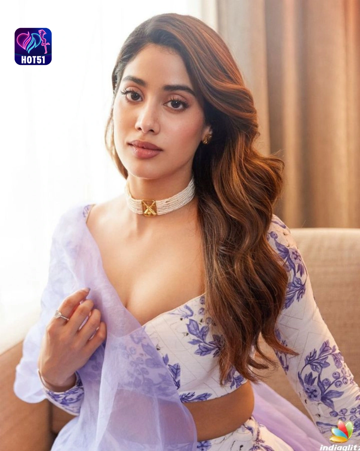 Read more about the article Beautiful Stunning Jhanvi Kapoor Photos on HOT51 Exclusive