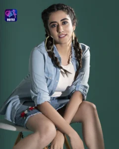 Read more about the article Beautiful Stunning Jonita Gandhi Photos on HOT51 Live