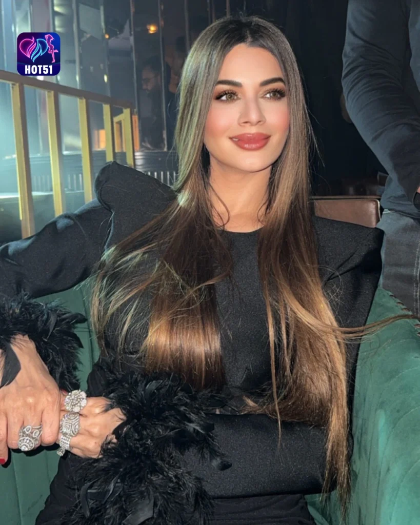 Stunning Kainaat Arora Photos Featured on HOT51