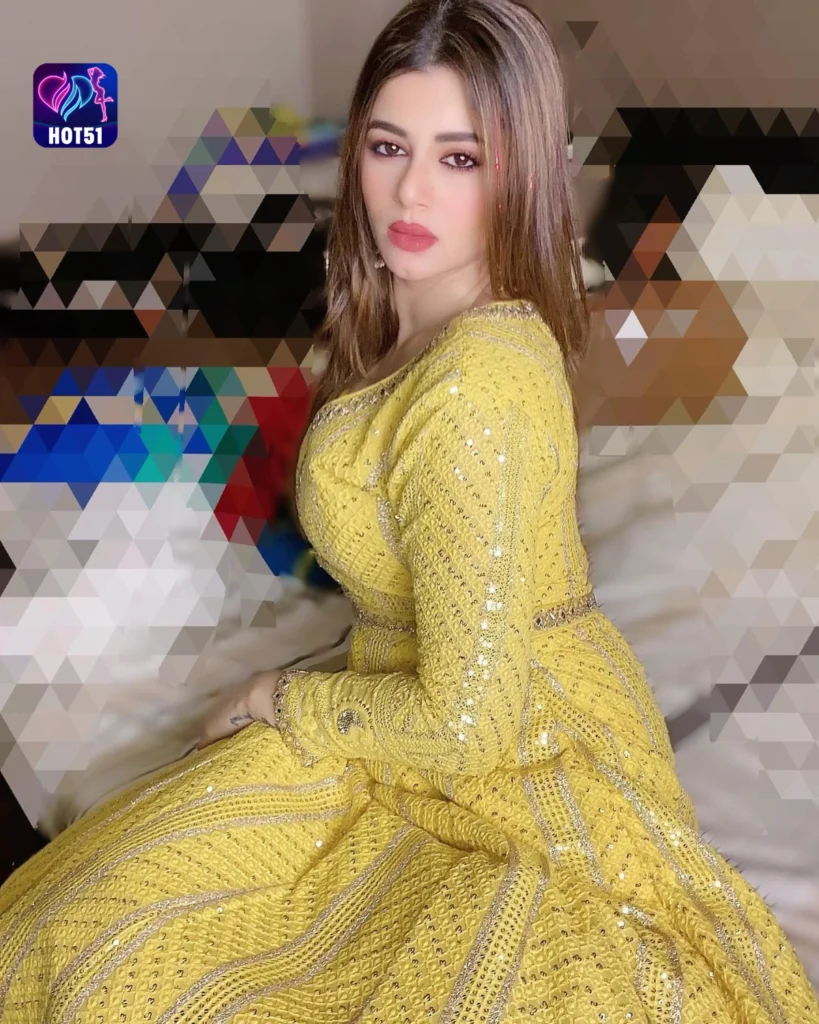 Stunning Kainaat Arora Photos on HOT51 A Visual Feast 