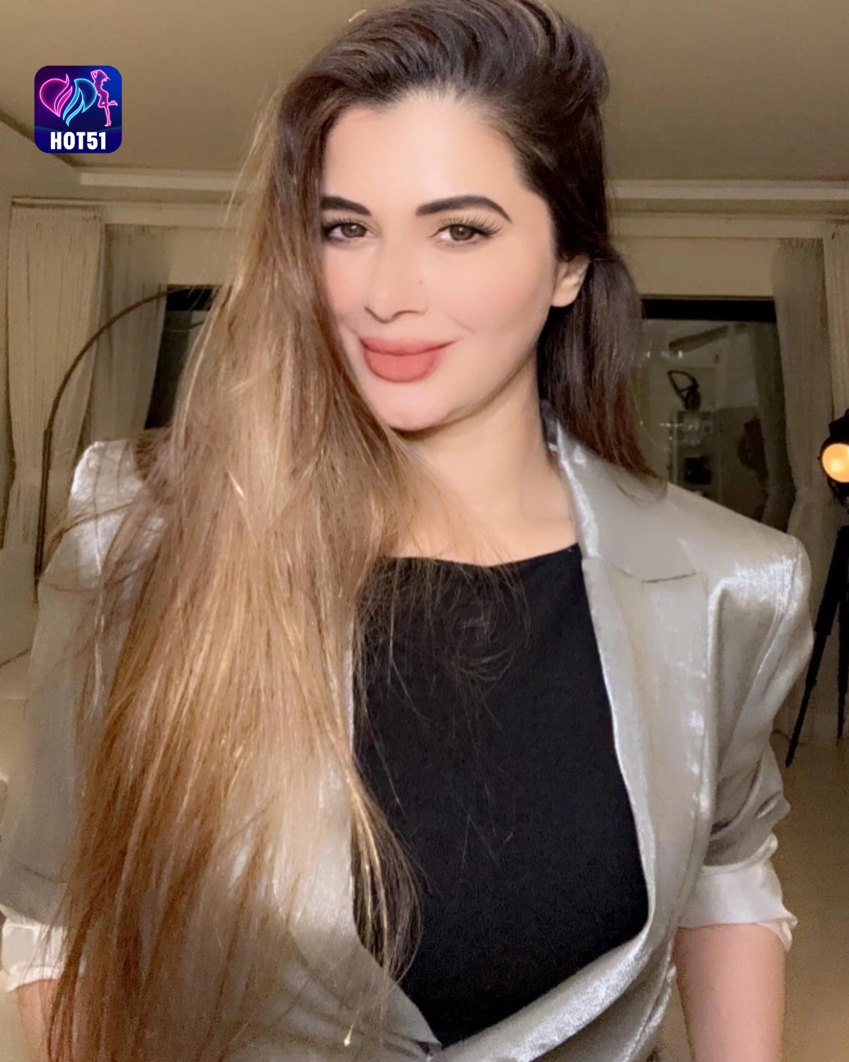 You are currently viewing Beautiful Stunning Kainaat Arora Photos on HOT51 App