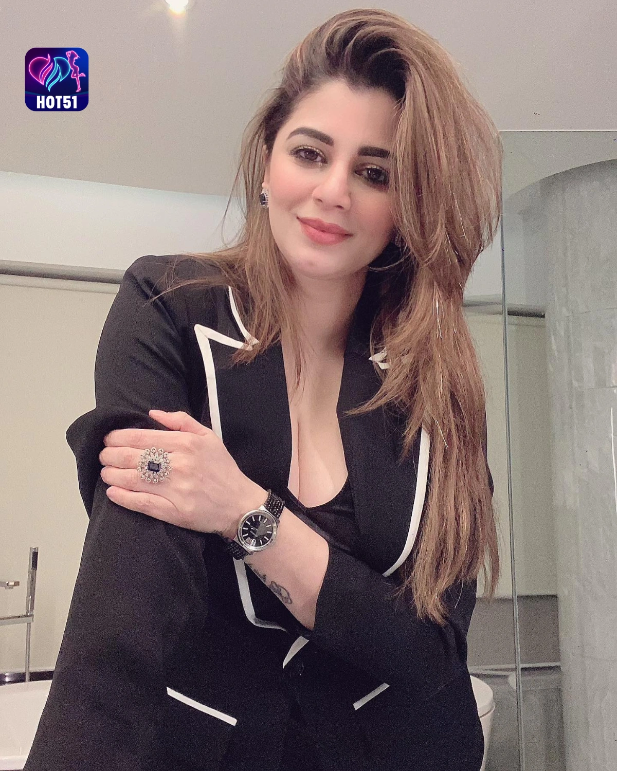 You are currently viewing Beautiful Stunning Kainaat Arora Photos on HOT51 App Gallery