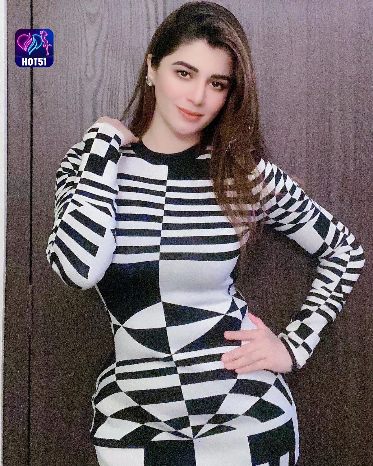 You are currently viewing Beautiful Stunning Kainaat Arora Photos on HOT51 Platform