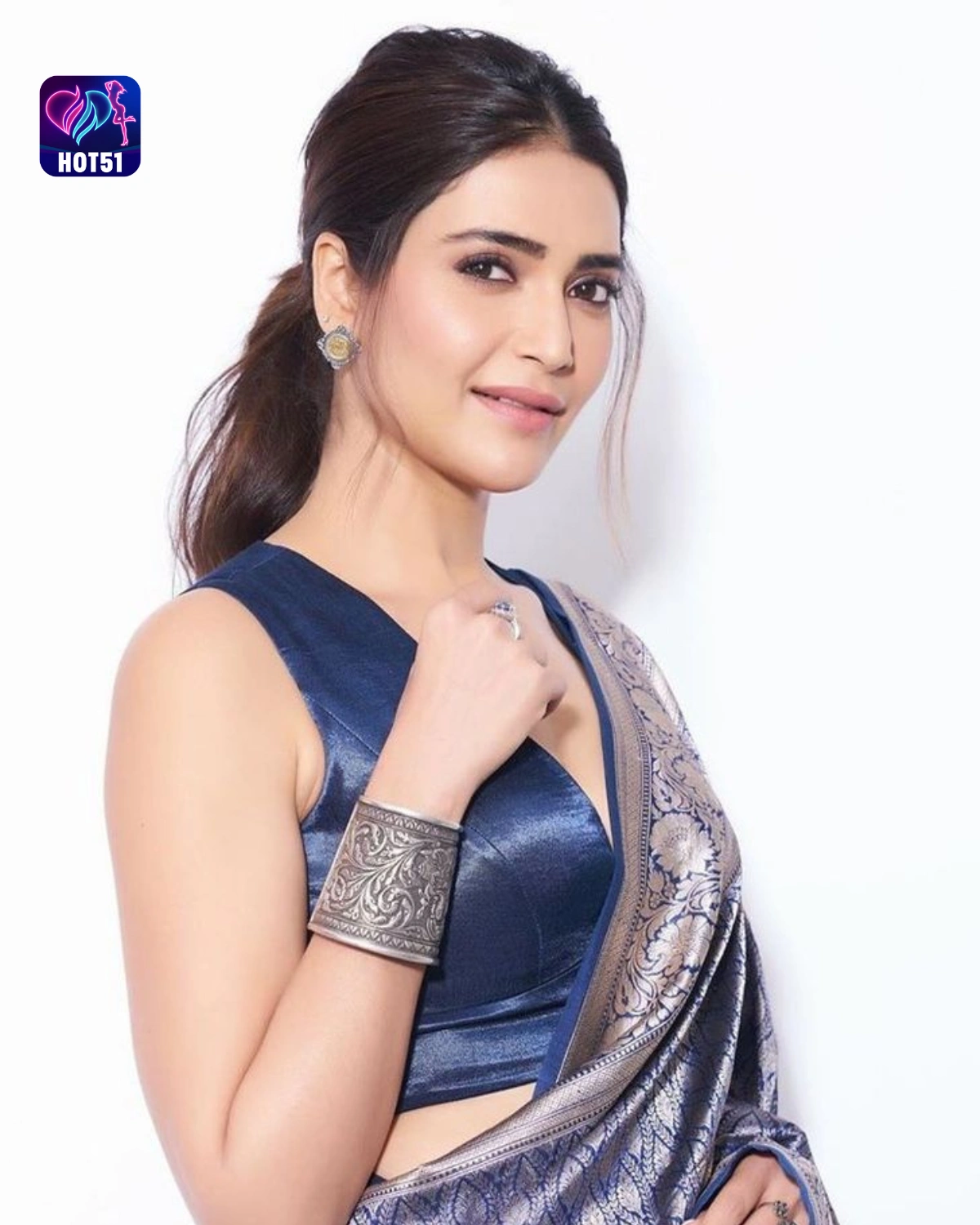 You are currently viewing Beautiful Stunning Karishma Tanna Photos on HOT51 A Glimpse