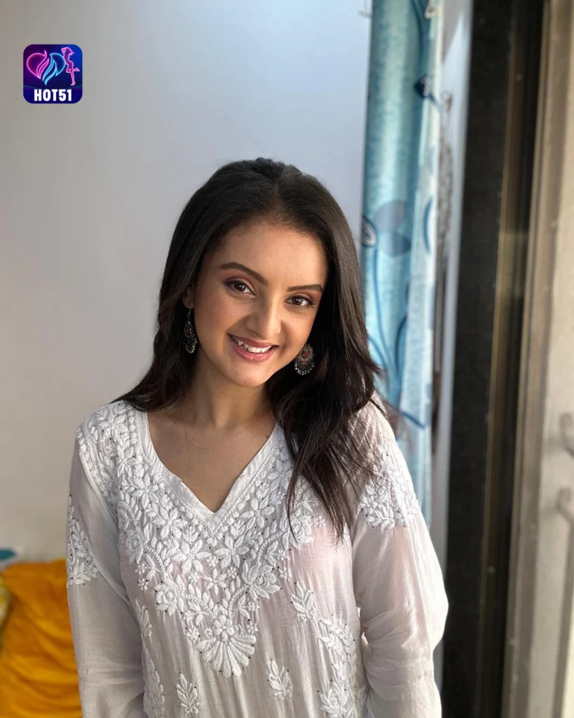 Stunning Mrinal Navell Photos on HOT51 A Glimpse