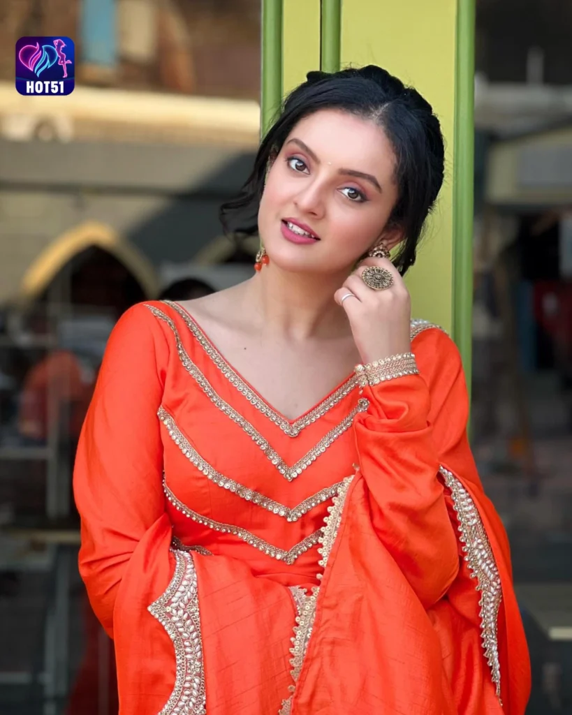  Stunning Mrinal Navell Photos on HOT51 That Shine