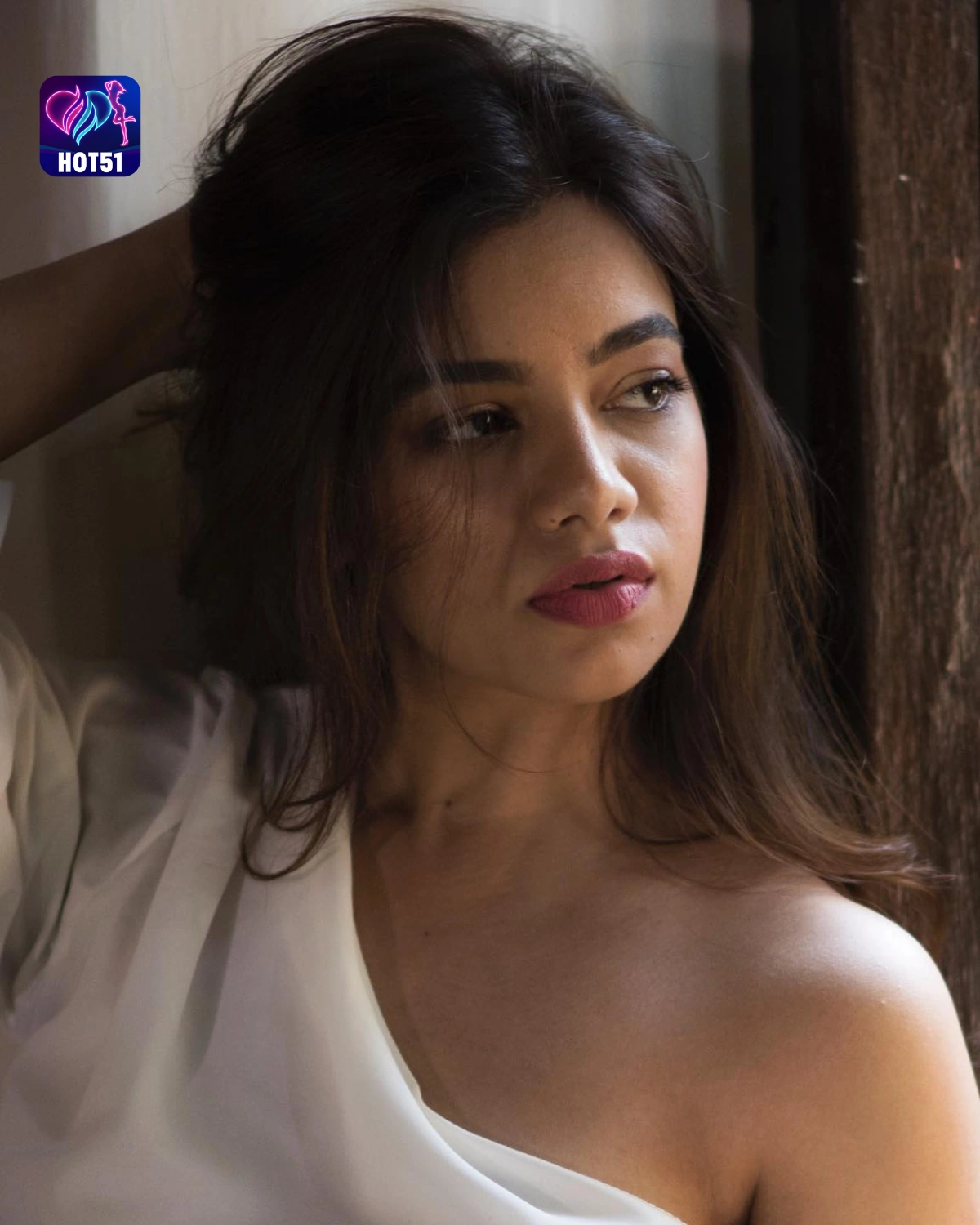 You are currently viewing Beautiful Stunning Nidhi Singh Photos on HOT51 See Her Best