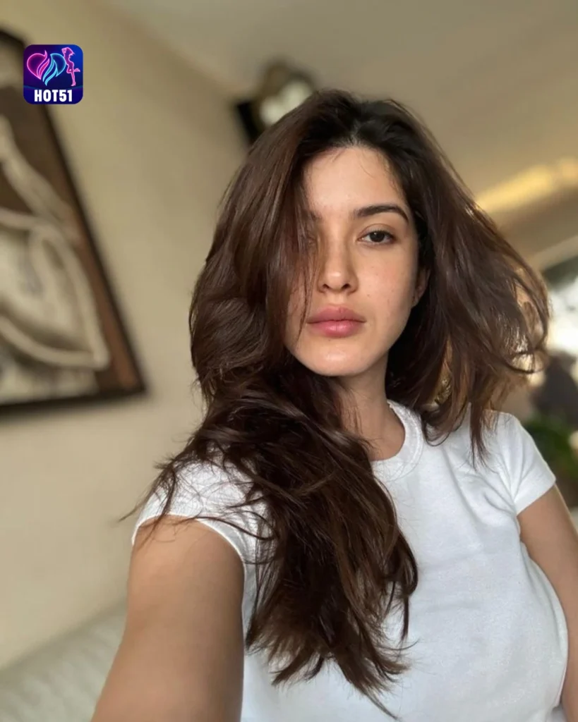 Stunning Shanaya Kapoor Photos on HOT51 A Glamorous Look