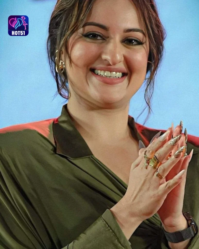 Stunning Sonakshi Sinha Photos on HOT51 See Now 