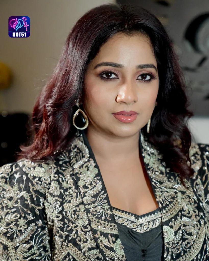  Stunning Sunidhi Chauhan Photos on HOT51 App A Delight