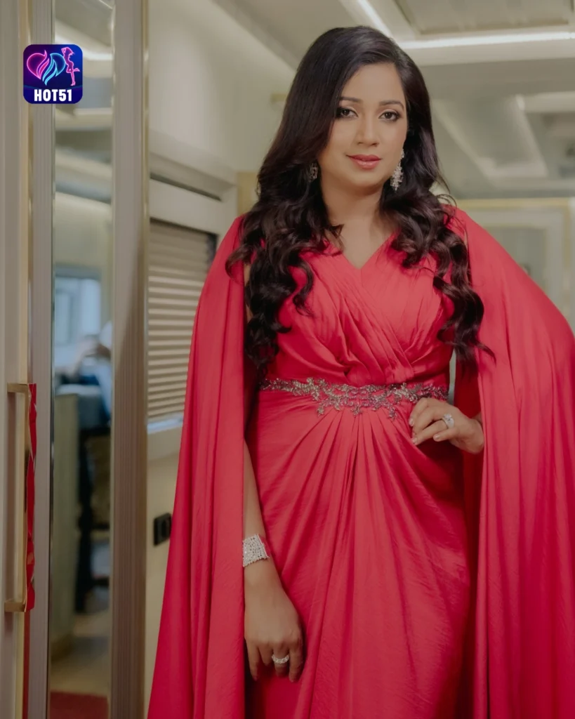  Stunning Sunidhi Chauhan Photos on HOT51 App A Delight
