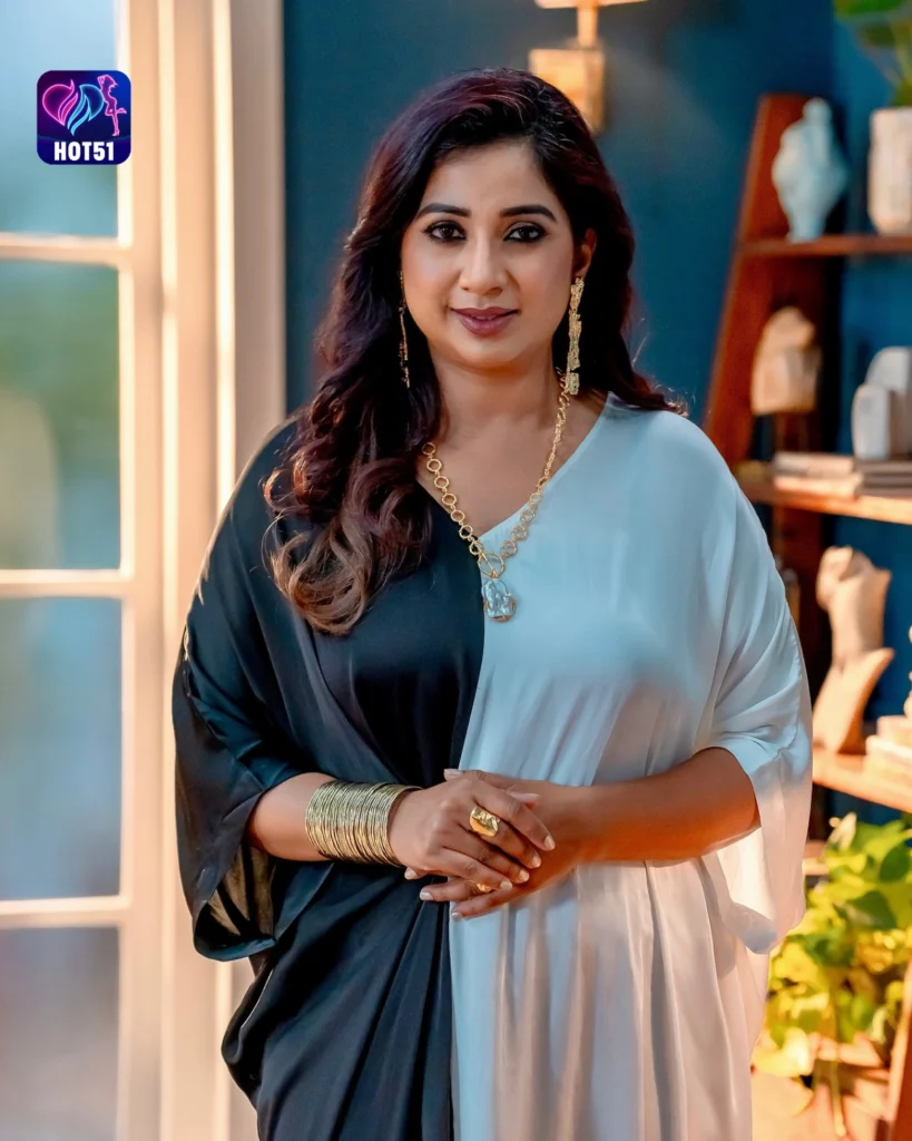  Stunning Sunidhi Chauhan Photos on HOT51 App A Delight