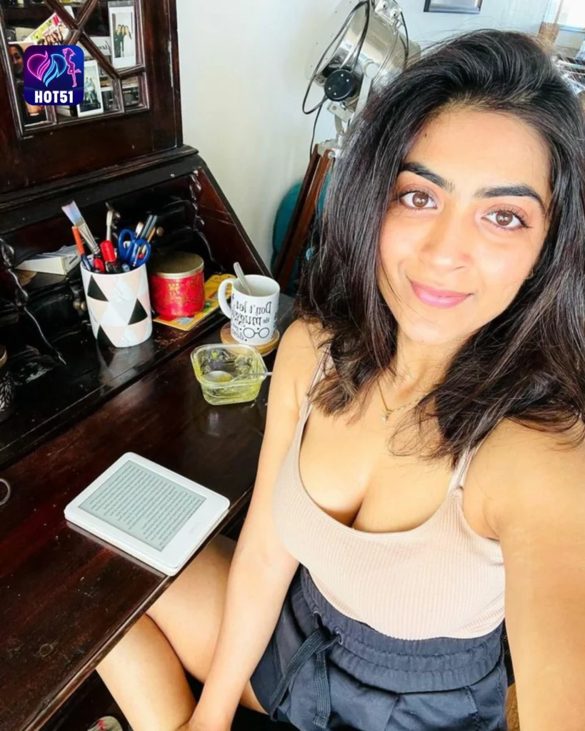 Zayn Marie Khan Gorgeous Photos on HOT51 You Must See